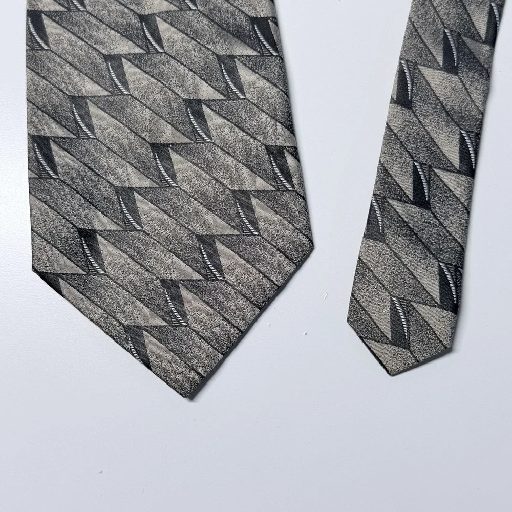 Haggar Black Label‎ Geometric Necktie Retro Mod Minimalist Office Core Tie